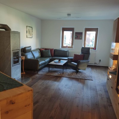 4 Zimmer Wohnung, WG geeignet