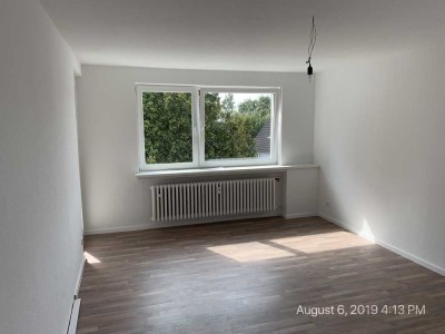 Ruhige Wohnlage - helle Whg. mit Balkon