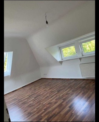 Schöne Dachgeschosswohnung in Dortmund-Wambel