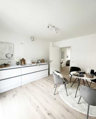 Hoch hinaus, mit Blick auf die Eilenriede! 3-Zimmer-Wohnung mit Balkon und separater Küche im 3. OG