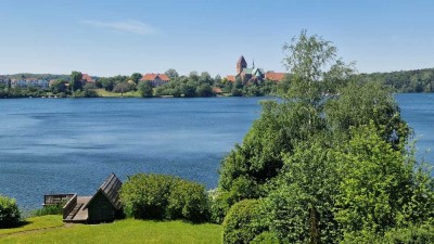 Einfamilienhaus mit Bootshaus und Steg in traumhafter Lage direkt am Ratzeburger Domsee