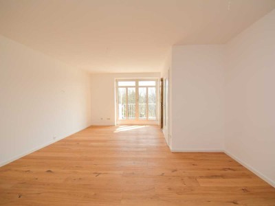 Stilvoll modernisiert: 3-Zimmer-Wohnung mit Balkon und vielseitigem Grundriss