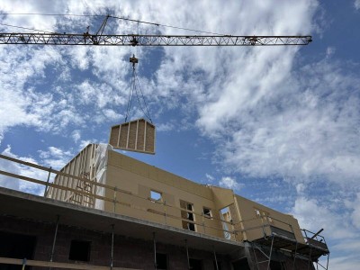 Wohnen und Vermieten: Das perfekte Wohnbauprojekt für Familien und Gäste. Möglichkeit zum Ausbau einer Galerie .
