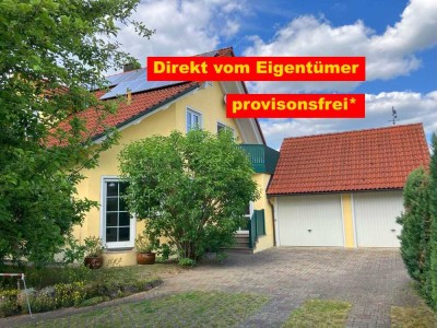 Einfamilienhaus mit gepflegtem Garten, Teich, Pool, Gartenhaus, Veranda und Doppelgarage