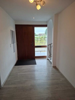 Ein charmantes Familienhaus im ruhigen Emsland – Ihr Rückzugsort für naturnahes Wohnen.