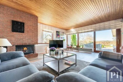 Direkt am Feld: Dänischer Bungalow auf großem Grundstück.