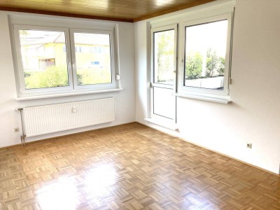 -10% BUWOG WOHNPREISSCHMELZE! PROVISIONSFREI VOM EIGENTÜMER! 3 ZIMMER WOHNUNG MIT TERRASSE IN JUDENDORF-STRASSENGEL