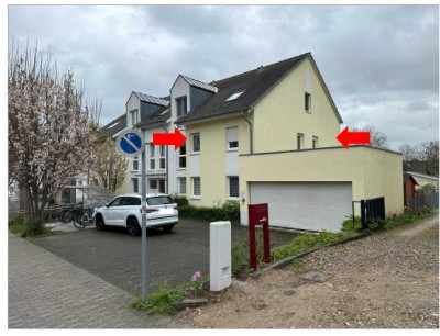Von privat: gehobene 4-Zimmer Whg. in kleiner ruhiger Wohneinheit