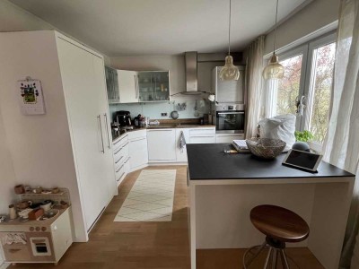 Möblierte 2,5 Zimmer Wohnung