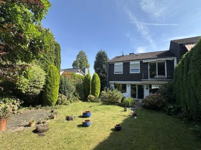 "Hier finden Sie Ihre Ruhe"  Geräumige Doppelhaushälfte mit Garten  in Mettmann- Metzkausen