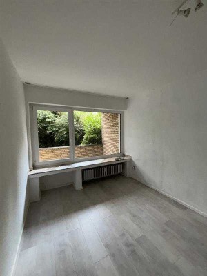 Gemütliche 2-Zimmer-Wohnung mit Balkon in Düsseldorf