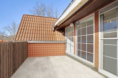 DG-Wohnung mit Terrasse I frei ab 01.09.2025 I 2 Schlafzimmer