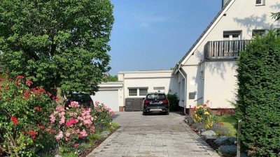 Freistehendes Einfamilienhaus in Homberg/Stadtgrenze Moers