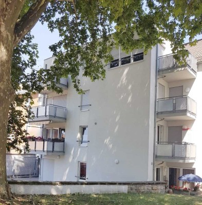 VERKAUFT ! Jetzt schon fürs Alter vorsorgen! moderne 2 ZKB und kleines Büro!  Terrasse,