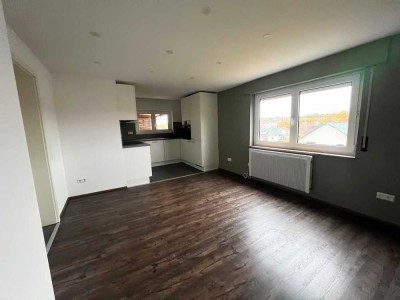 2-Zimmer-Wohnung mit Terrasse und Wintergarten