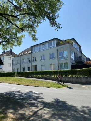 Gepflegte 4-Zimmer-Wohnung mit Balkon in Köln-Dellbrück