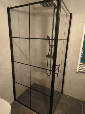 3-Raumwohnung mit Balkon, Fußbodenheizung u. Abstellraum