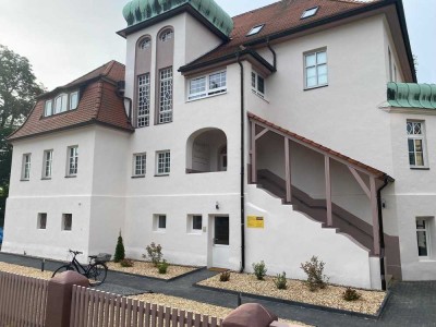 Schöne 4-Zimmer-Dachgeschosswohnung mit Einbauküche in Stendal