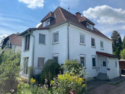 Charmantes 3-Familienhaus mit großem Grundstück – Ideal für Familien oder Mehrgenerationenwohnen