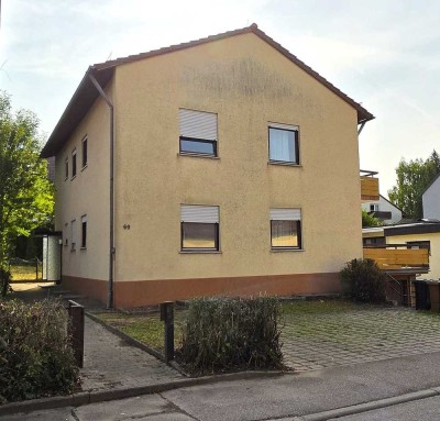 8-Zimmer Mehrfamilienhaus mit Garage in Mundelsheim