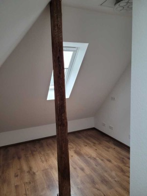 Klein aber fein, Gemütliche Dachgeschoßwohnung zu vermieten!