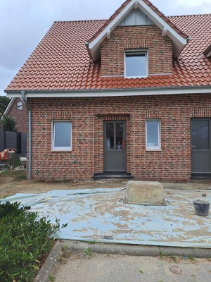 Neubau-Doppelhaushälfte in Borken-Gemen zu vermieten – moderne Ausstattung & ruhige Lage