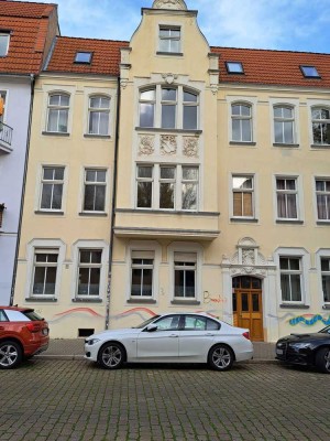 Charmante 2-Raum-Wohnung in Stadtfeld Ost