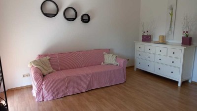 sehr schöne, zentrale 2-Zimmer Wohnung