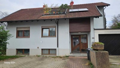 Stilvolle 4-Raum-EG-Wohnung und EBK in Bahlingen am Kaiserstuhl