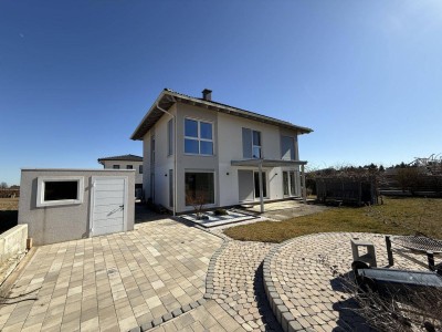 Modernes Wohnen im Grünen: Familienhaus in Dreistetten am Fuße der Hohen Wand - 6 Zimmer, Terrasse, Garage, Fußbodenheizung - nur € 590.000,00!