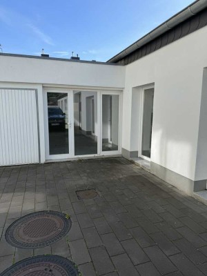 Pendler Wohnung Studenten Wohnung im Innenhof (Dreikönigenviertel)