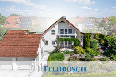 Hochwertiges Einfamilienhaus in Freystadt – stilvolles Wohnen mit traumhaftem Garten und elegantem W