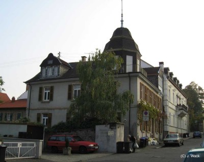 Reizvolle sanierte Altbauwohnung in Hambach