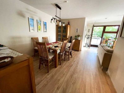 Helle 2 Zimmer Wohnung mit Terrasse in Grevenbroich