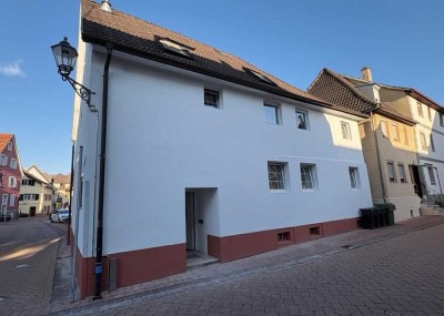 Kernsaniertes Mehrfamilienhauses im Herzen von Ettenheim