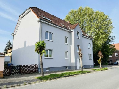 Teilsanierte 2-Raum-Wohnung in begehrter Lage in Sandersdorf