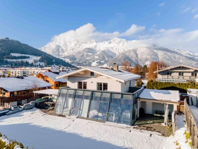 Elegantes Domizil mit Wintergarten in Saalfelden