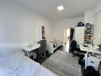 *BARRIEREFREIE 3 ZIMMER WOHNUNG* - IN ZENTRALER LAGE