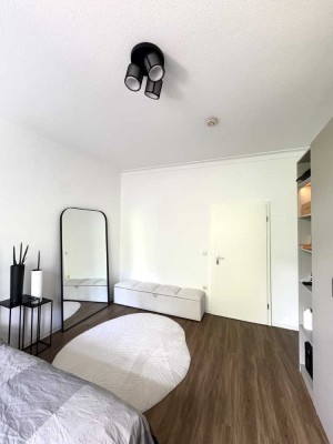 Nähe Uni 2-Zimmer-Wohnung mit Balkon, EBK und Mobiliar in Essen Eltingviertel