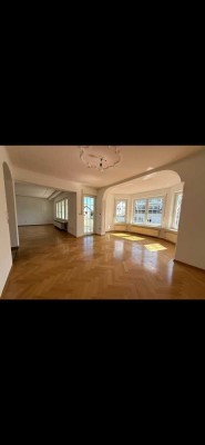 Benningen am Neckar – helle 3,5 Zimmer-Wohnung, 92 m², 2 Balkone, EBK