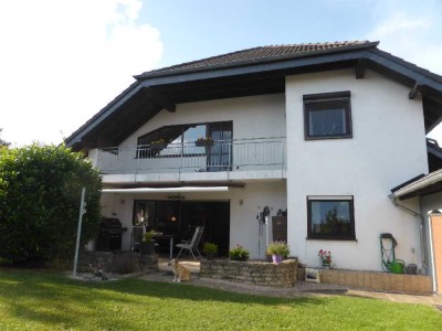 Nürburgring-Fans aufgepasst:stilvoller Familien-Wohntraum m.Garten, Terrasse, Balkon, Doppelg