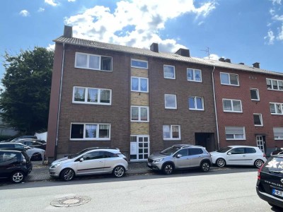 Renovierungsbedürftige 3,5 Zimmer Wohnung mit Balkon in Herne Eickel zu vermieten!