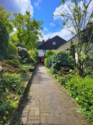 Leerstehende 126qm Wohnung mit Garten in Essen Heidhausen
