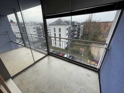 NUR MIT WOHNBERECHTIGUNGSSCHEIN NACH § 88d ! Schöne und helle 3-Zimmer-Wohnung im Bürgerparkviertel