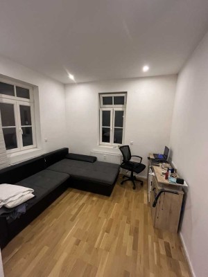 1-Zimmer Wohnung mit Garage in Engelsbrand