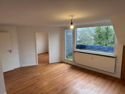 Attraktive 3-Zimmer-Wohnung mit Balkon nach Sanierung – Erstbezug! in Oberhausen Dümpten