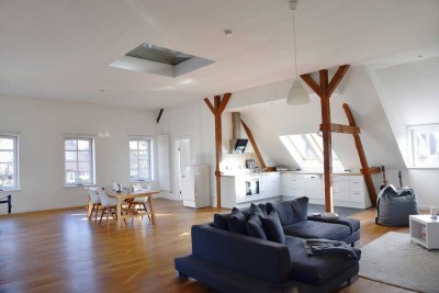 Großzügige Loft-Wohnung oder schönes Büro im Achimer Bauernviertel