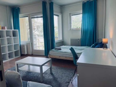 Befristet für 18 Monate - Helle möblierte Einzelwohnung in Berlin in der Friedrichstraße