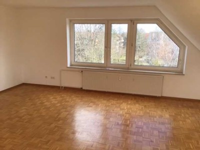 Schöne 2-Zimmer-Wohnung mit Balkon in gepflegter Anlage