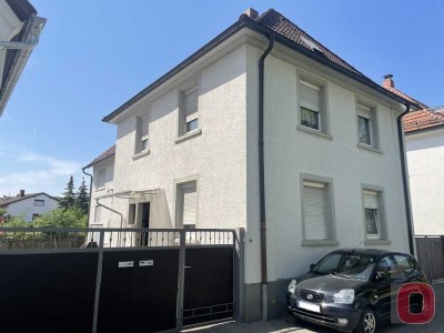 Hier wartet eine Gelegenheit auf Sie - Modernisierungsbedürftiges 2-FH mit großem Hof und Garten